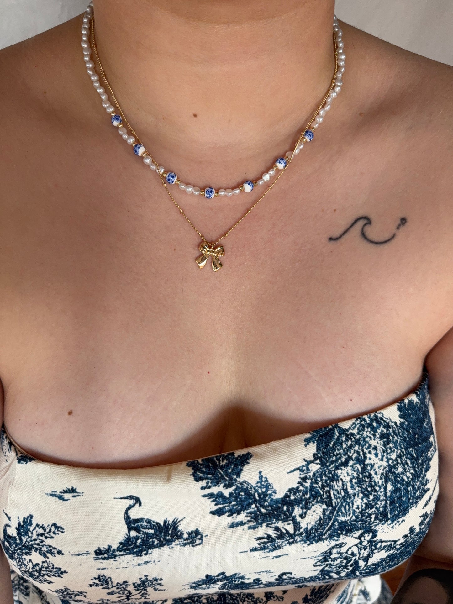 Pearl Bow Layer Necklace